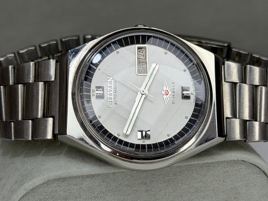 CITIZEN Automatic – Silver Dial, Day-Date, Vintage Wristwatch