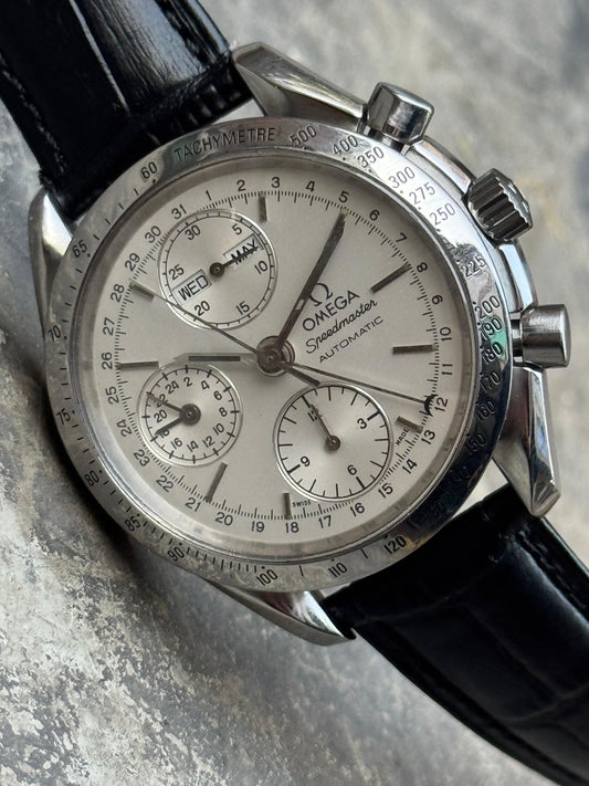 Omega speedmaster automatic triple date
