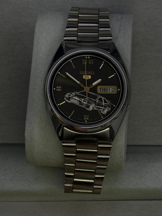 Vintage Seiko with custom engraved dial Ford 1980s Serria