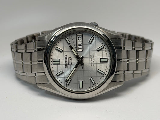 Seiko 5 silver grid dial automatic watch — original photograph