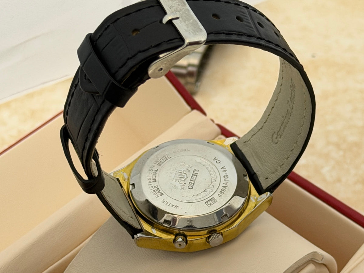 Orient Crystal W0056 — original condition photograph