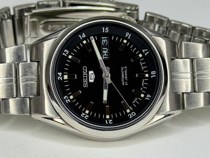 SEIKO Automatic – Black Dial, Day-Date, Sports Watch (Vintage)