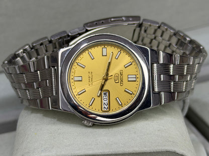 SEIKO 5 – Automatic, Gold Dial, Day-Date Watch (Vintage)