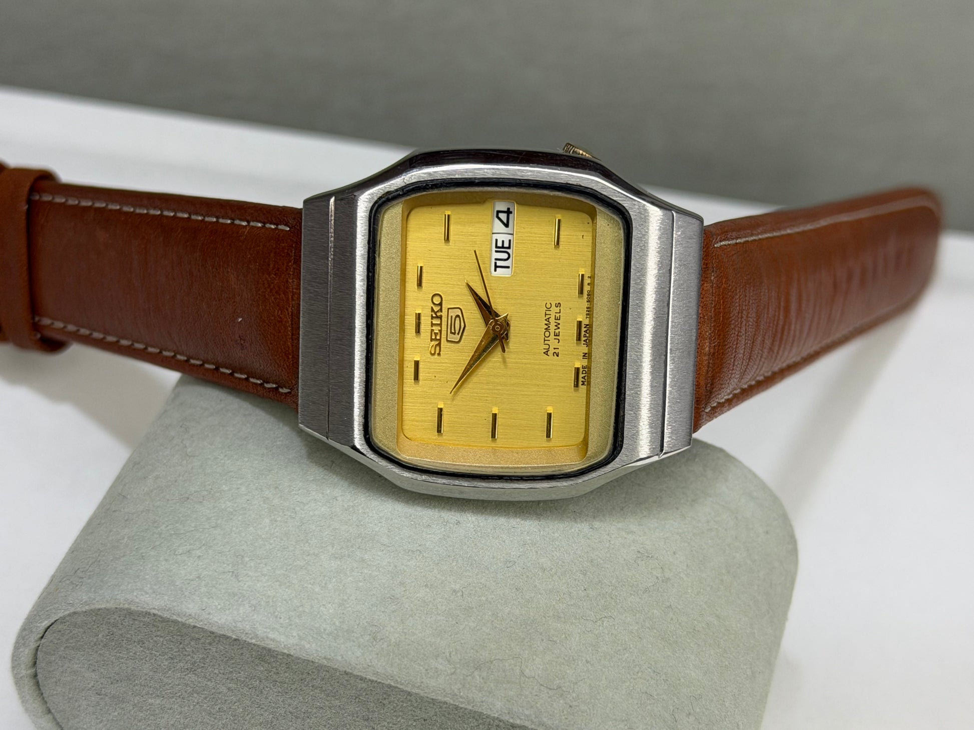 SEIKO 5 – Automatic, Day-Date, Vintage Wristwatch