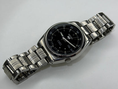 SEIKO Automatic – Black Dial, Day-Date, Sports Watch (Vintage)