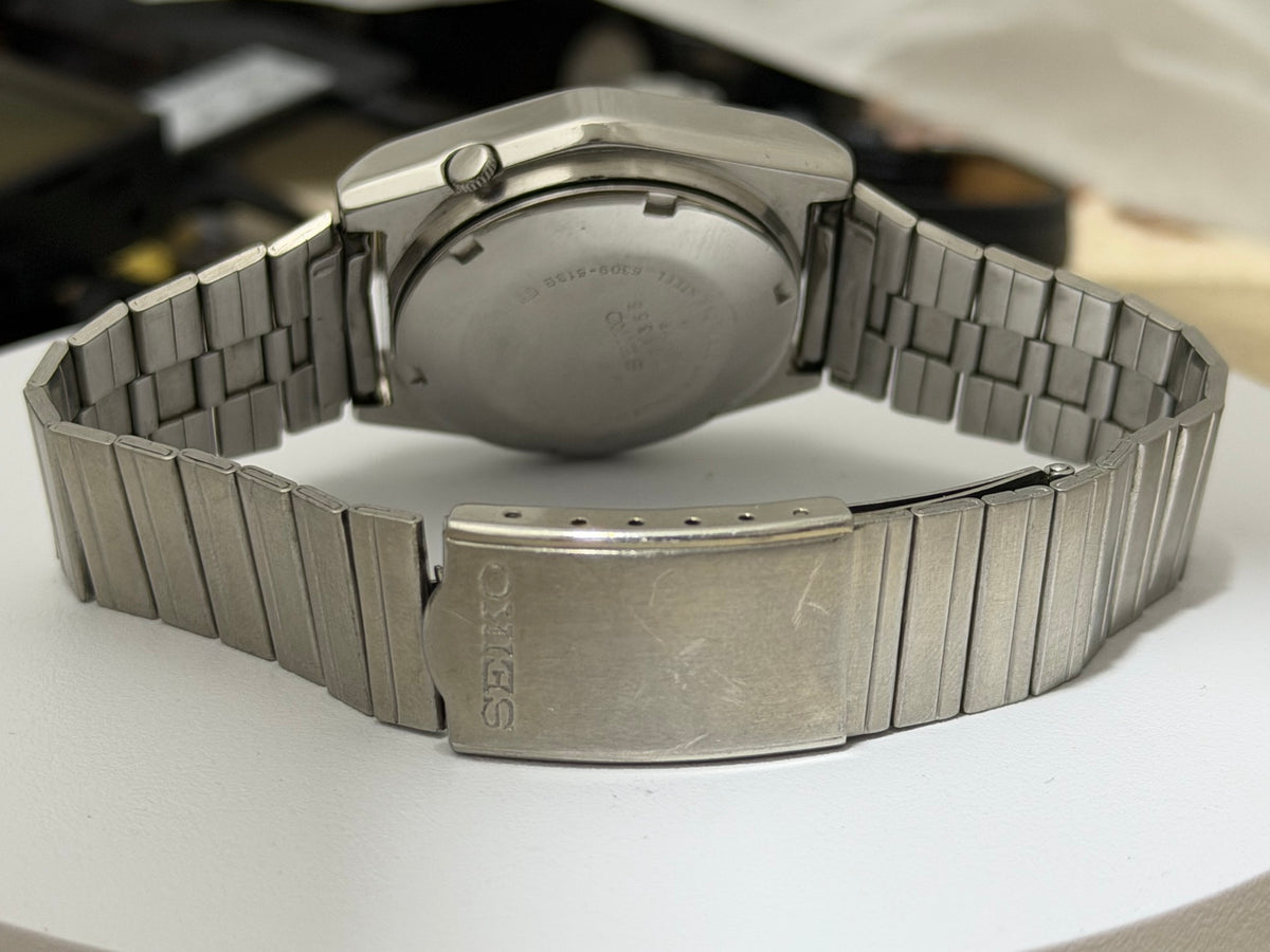 Seiko 5 custom car dial W0086 — photograph 7