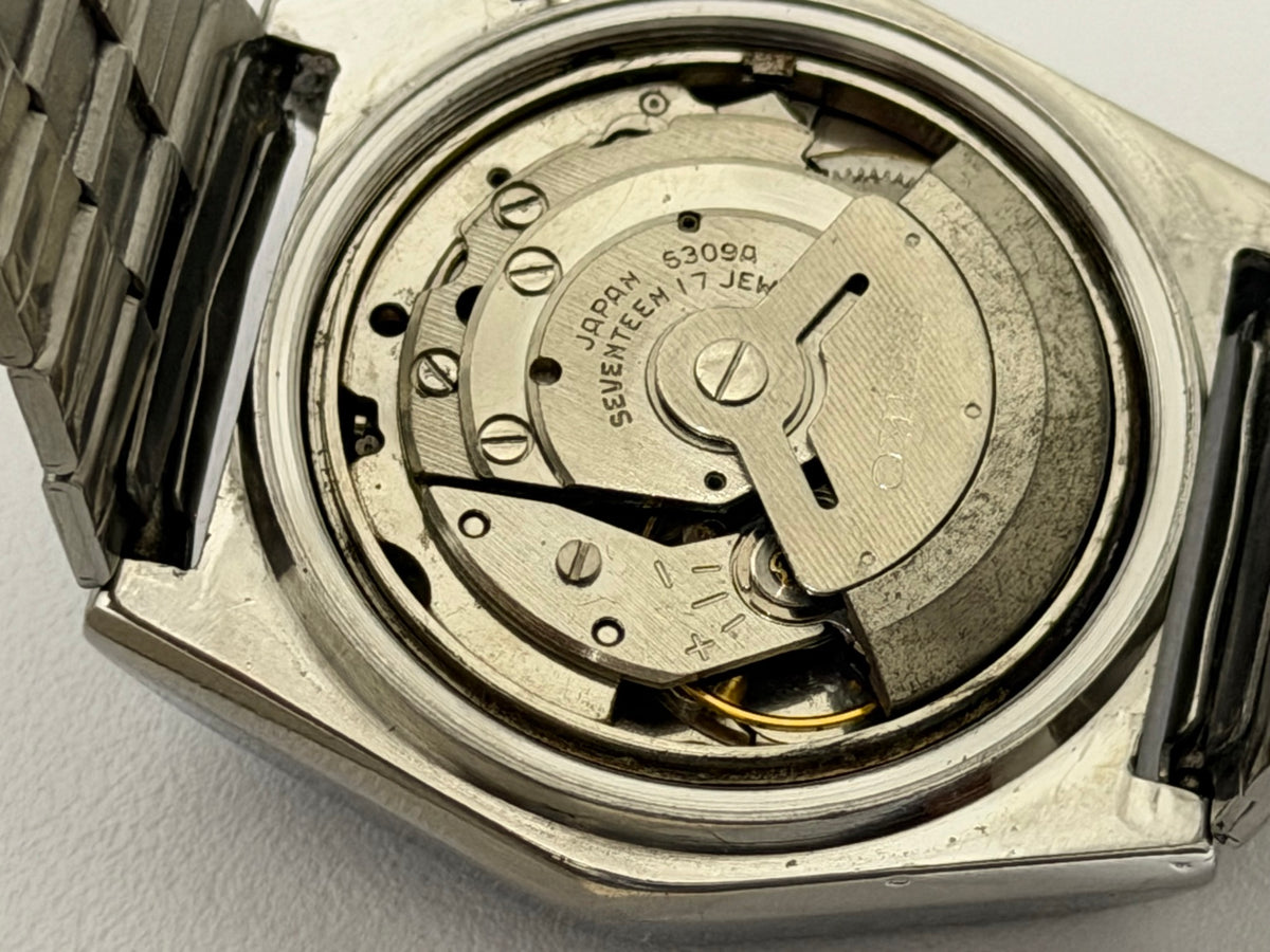 Seiko 5 custom car dial W0086 — photograph 8