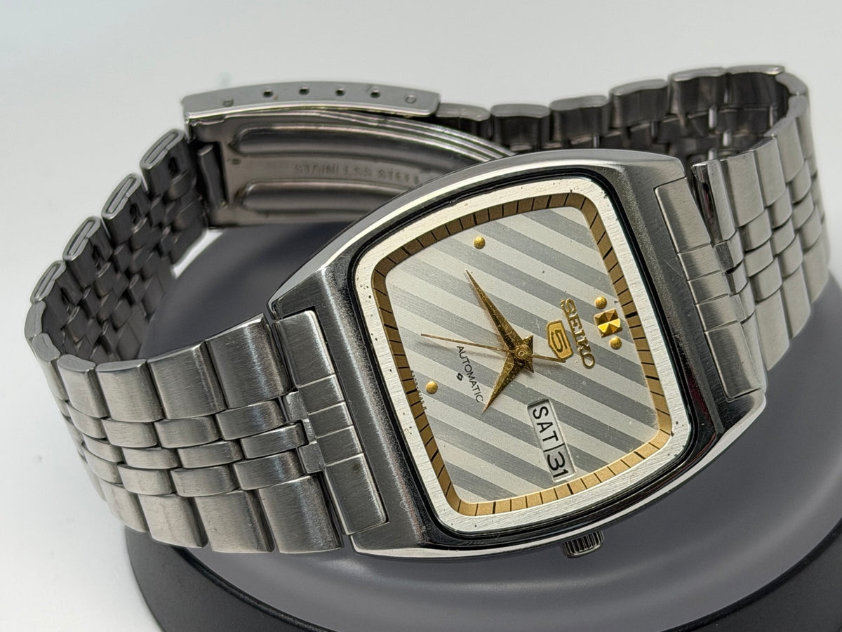 Vintage Seiko 5 rectangular silver dial watch original photo