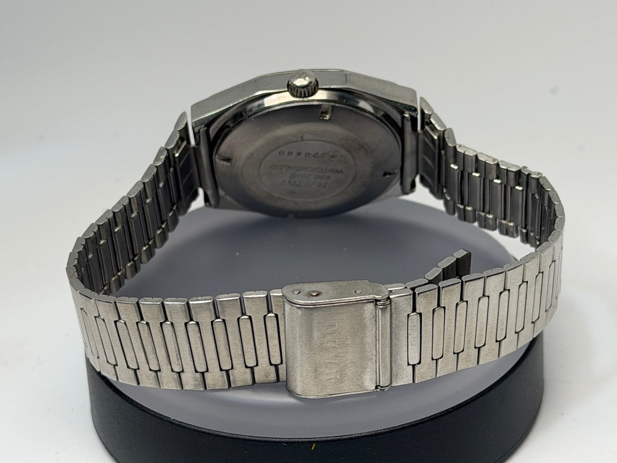 Rado Voyager original condition photograph