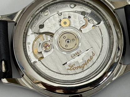 W029 Longines — original movement close-up