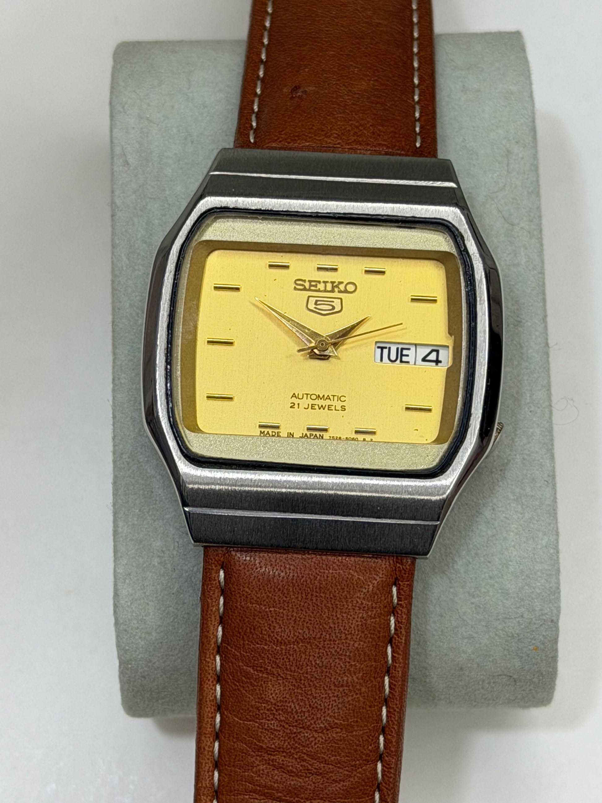 SEIKO 5 – Automatic, Day-Date, Vintage Wristwatch