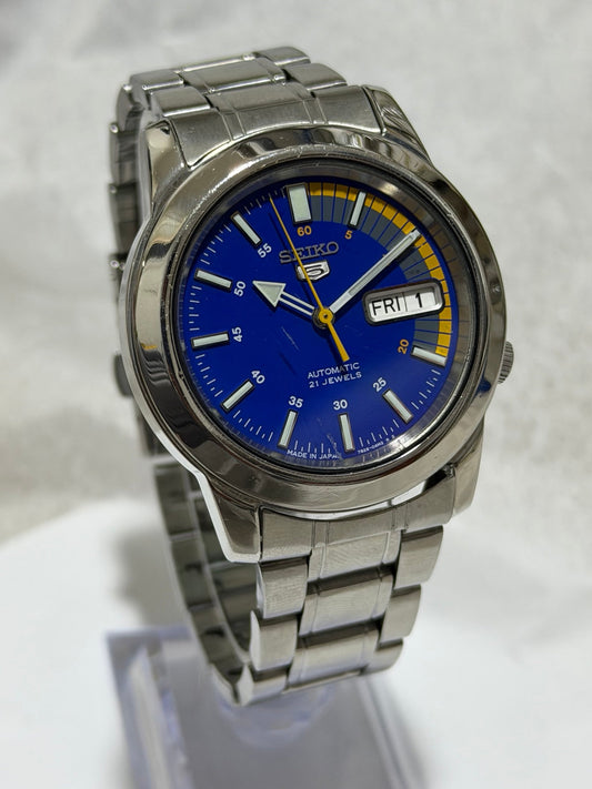 Original blue Seiko photograph 8164