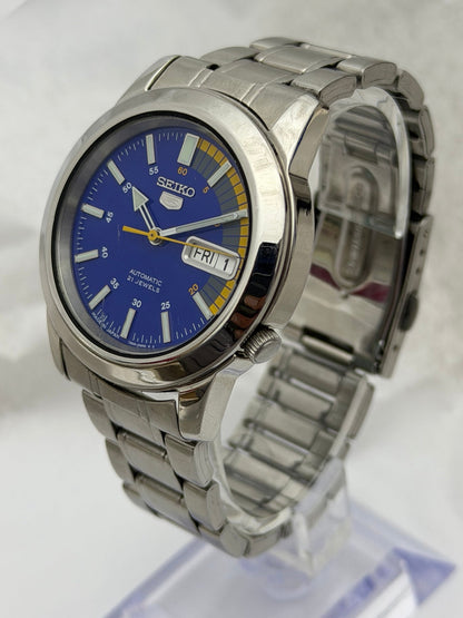 Original blue Seiko photograph 8166