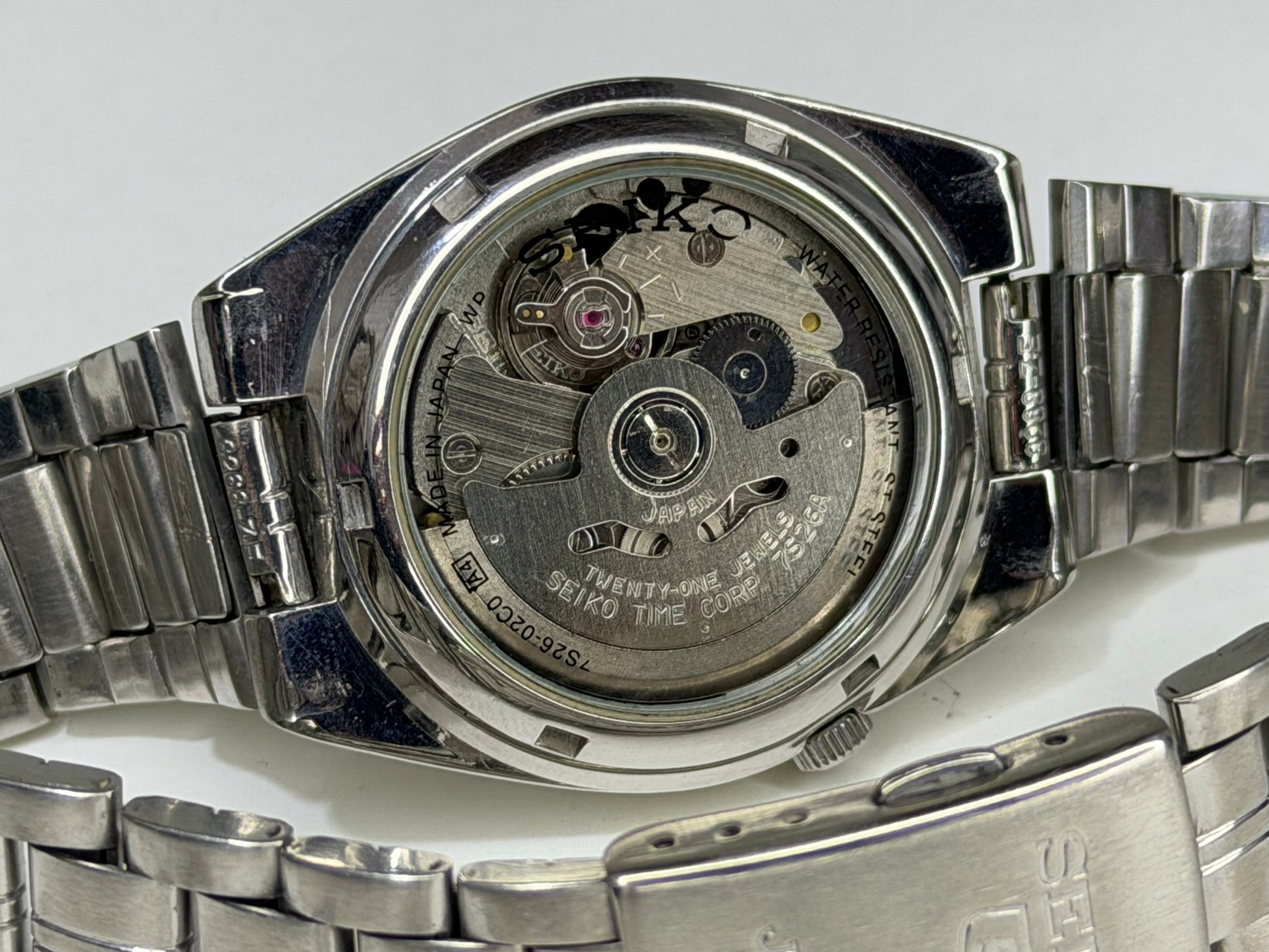 SEIKO Automatic – Black Dial, Day-Date, Sports Watch (Vintage)