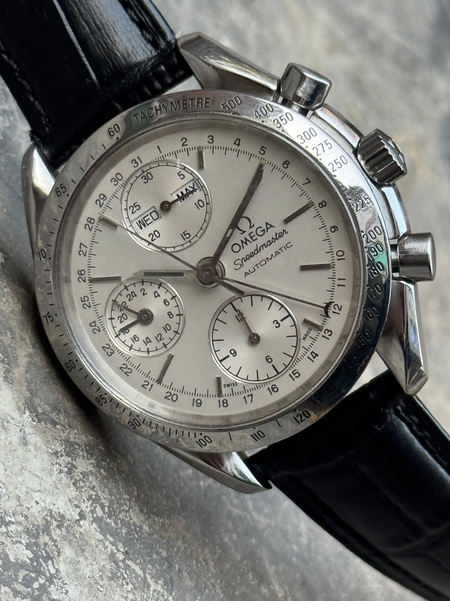 Omega speedmaster automatic triple date