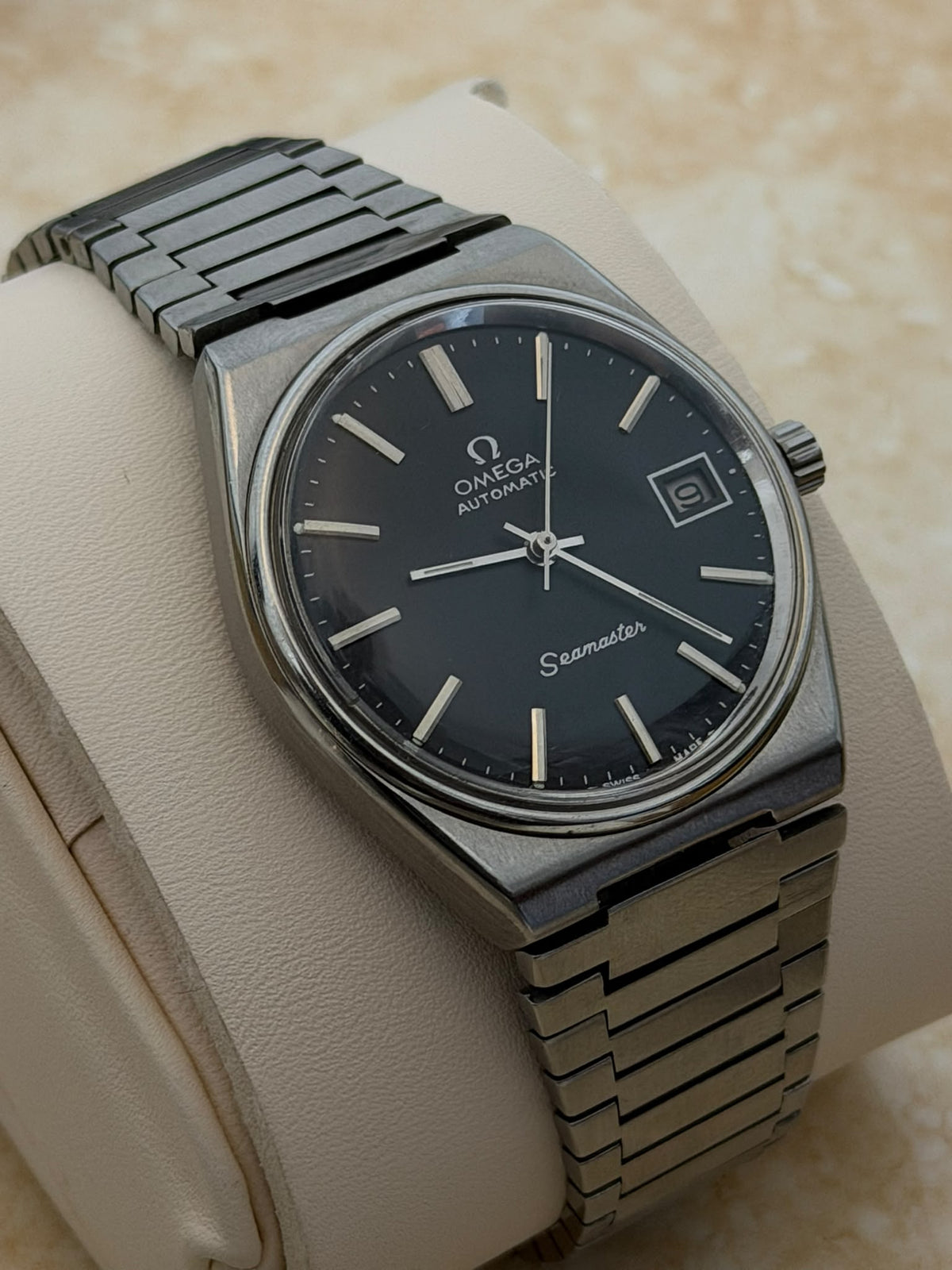 Omega seamaster automatic