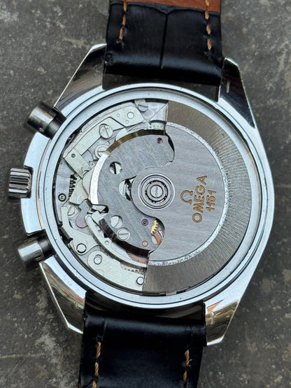 Omega speedmaster automatic triple date