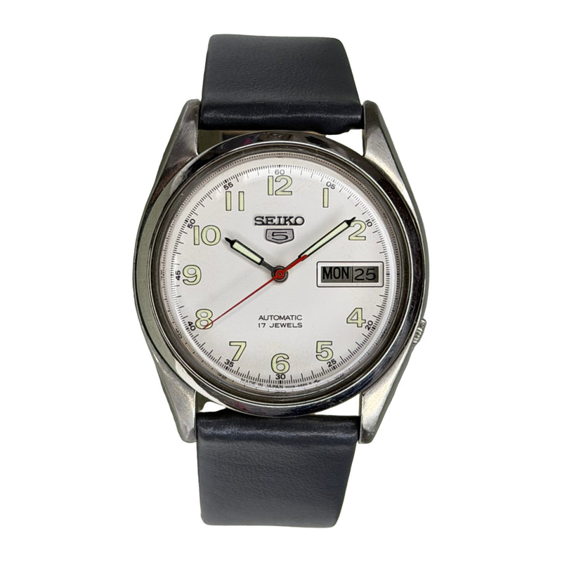 SEIKO 5 – Automatic, Day-Date, Casual Watch (Vintage) — front product photograph on a white background