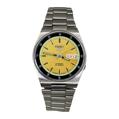 SEIKO 5 – Automatic, Yellow Dial, Day-Date Watch (Vintage) — front product photograph on a white background