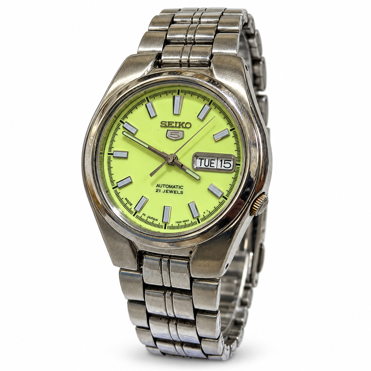 Seiko 5 SK04 lime-green dial with edited white background