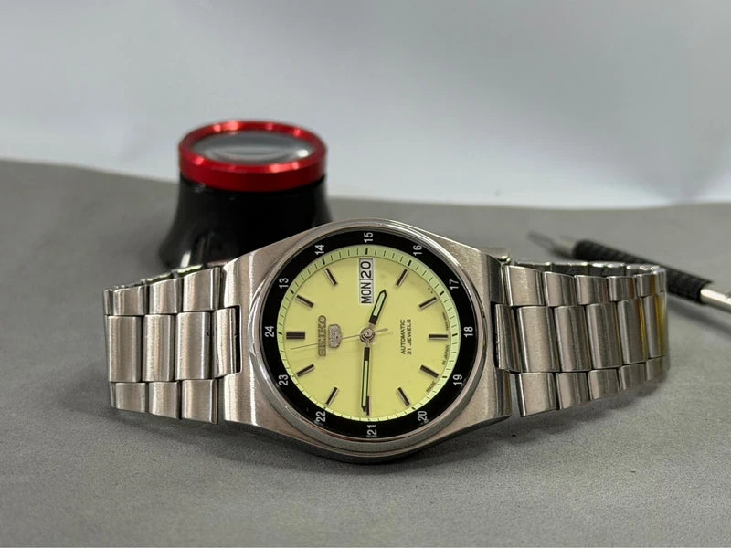 Seiko — Full Lume Dial, 35mm — photograph 4