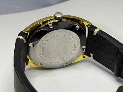 Bulova Automatic — 35mm, Leather Strap — photograph 4