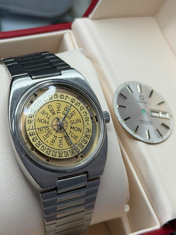 Omega Seamaster Automatic — Custom Dial-Off Configuration — photograph 4