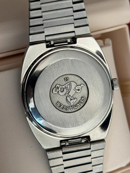 Omega Seamaster Automatic Day-Date — Silver UBA Dial — photograph 5