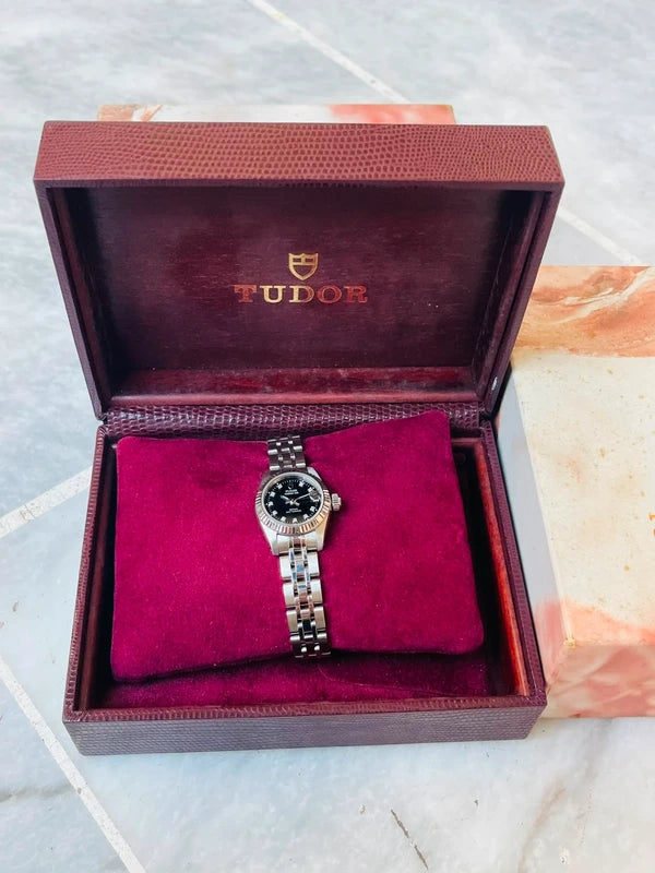 Tudor Princess Date 92414 — Diamond Dial, 25mm, With Box — photograph 2