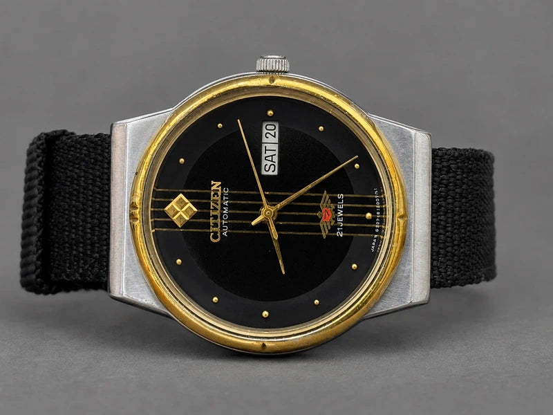 Citizen Automatic — Black Dial, 33mm — photograph 3
