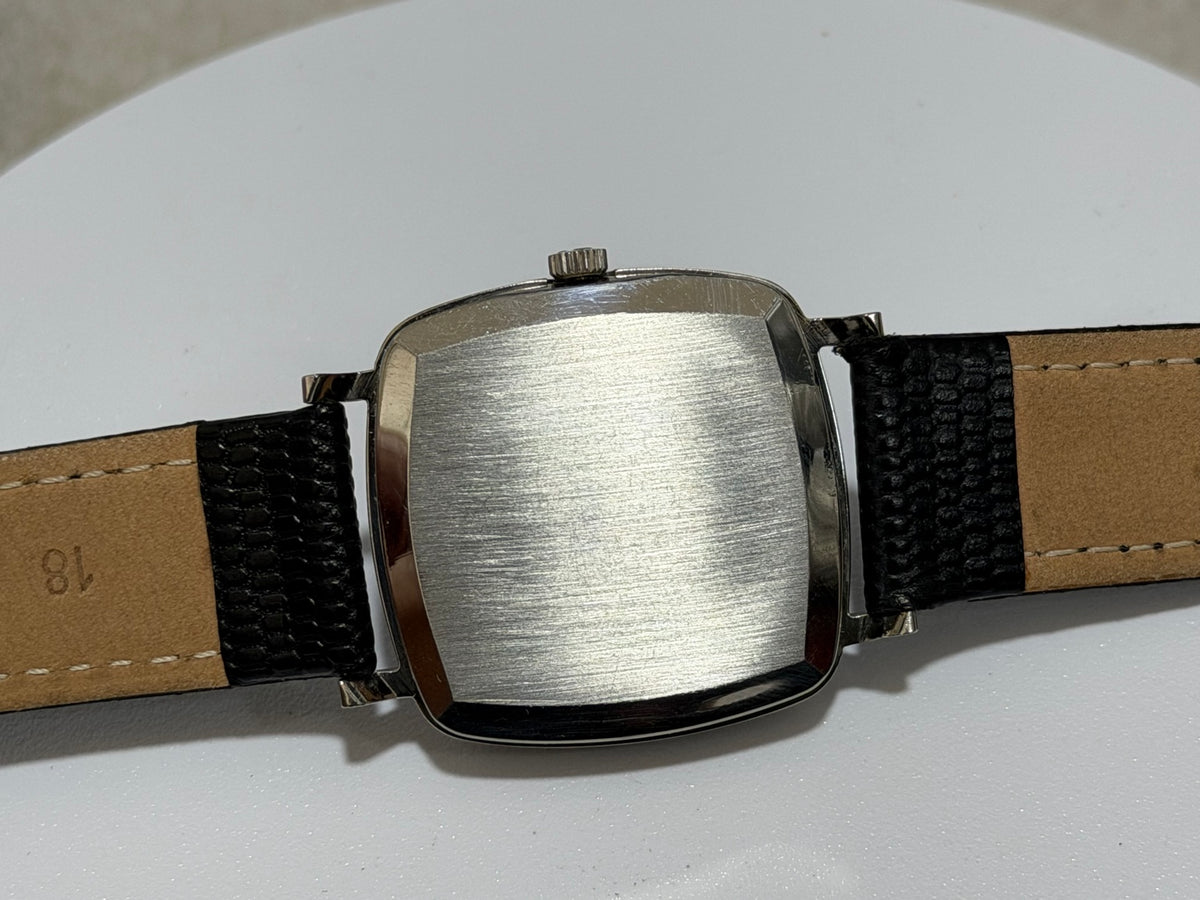 W0061 Omega Geneve blue repainted dial — original photograph 7