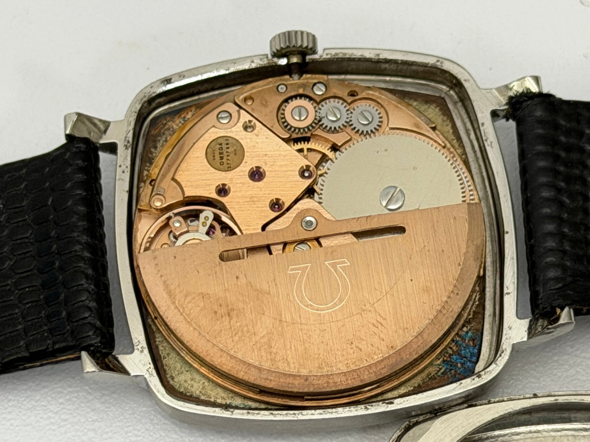 W0061 Omega Geneve blue repainted dial — original photograph 9