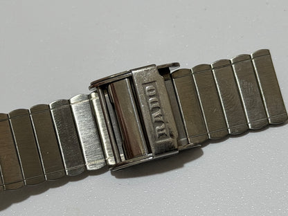 W0062 Rado Voyager — bracelet clasp front