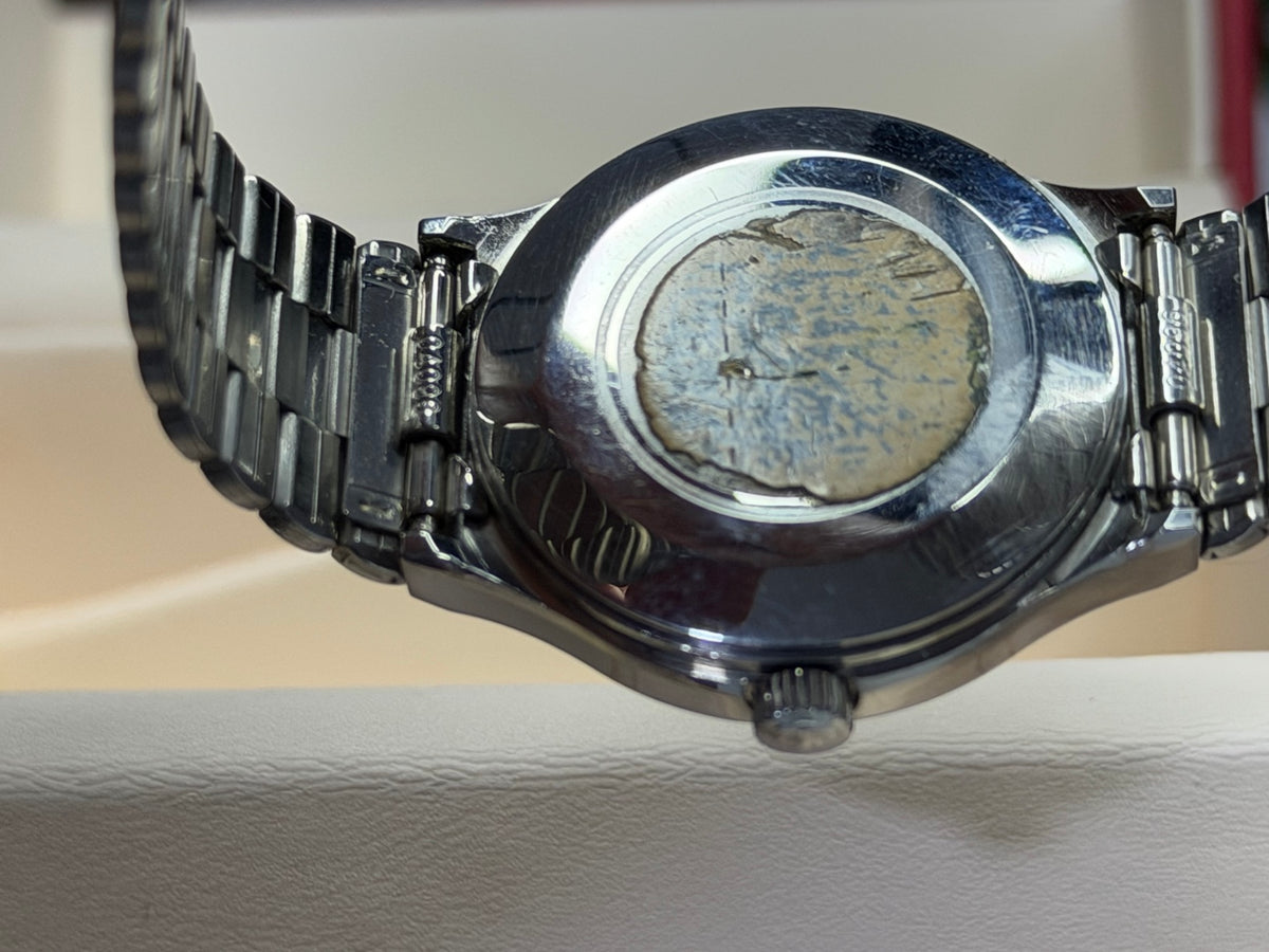 W0062 Rado Voyager — original photograph 4