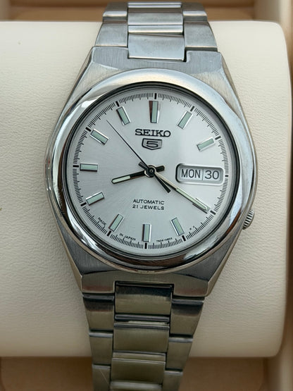 Seiko 5 W0064 original photograph 1