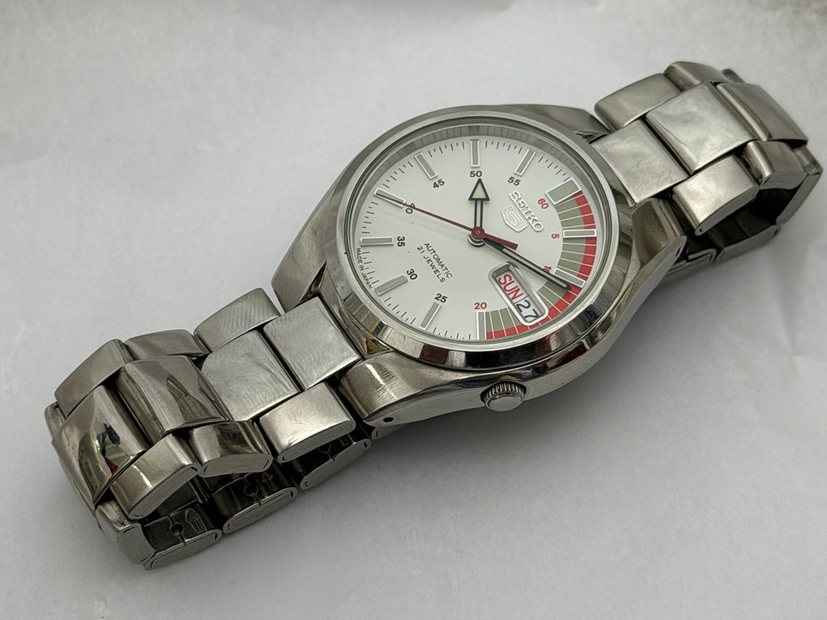 Original white Seiko photograph 8188